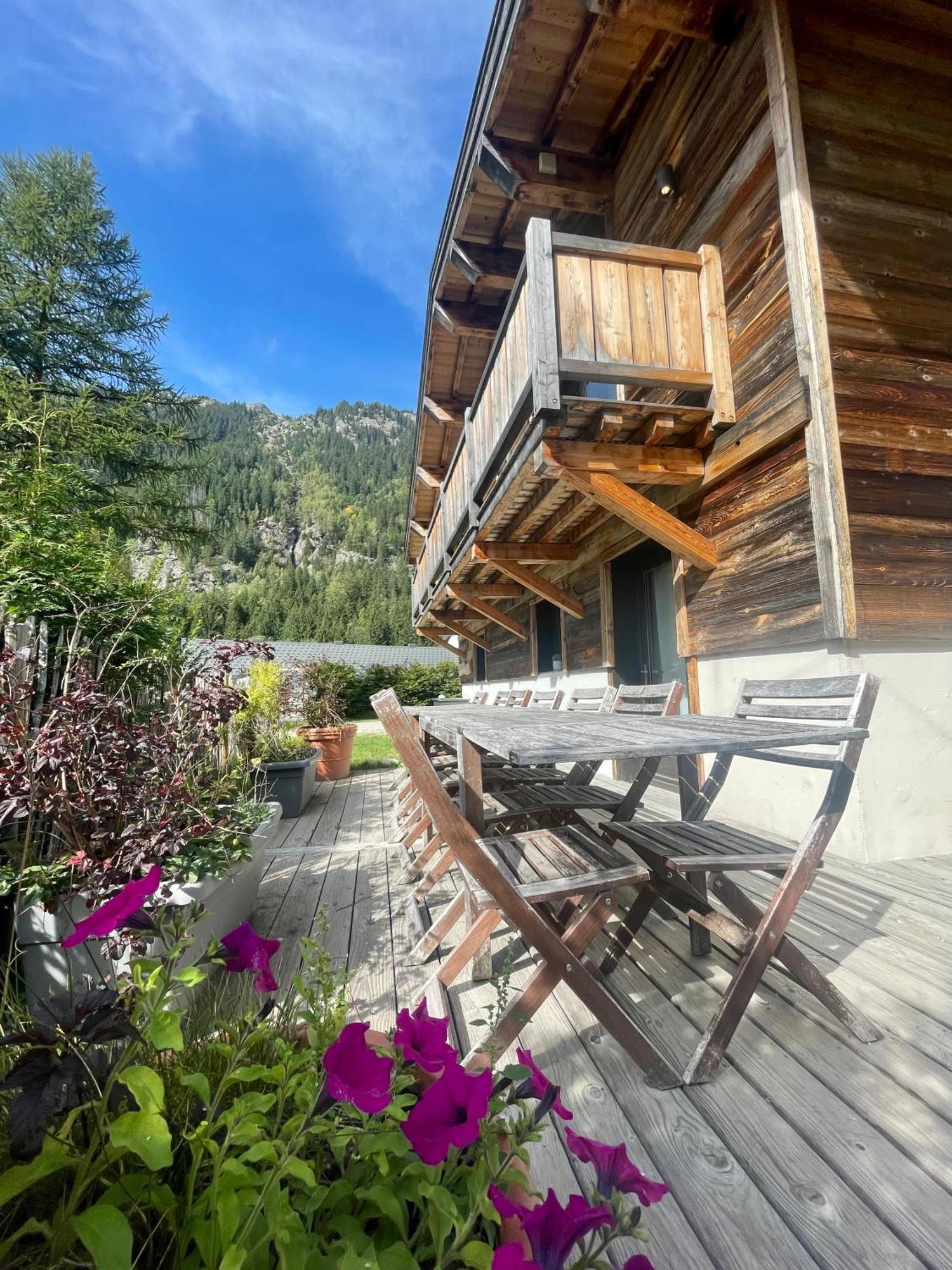 Chalet Le Petit Nicolas, Jacuzzi, Vue Mont Blanc Chamonix Luaran gambar